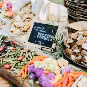 Seasonal Veggies & Dip
